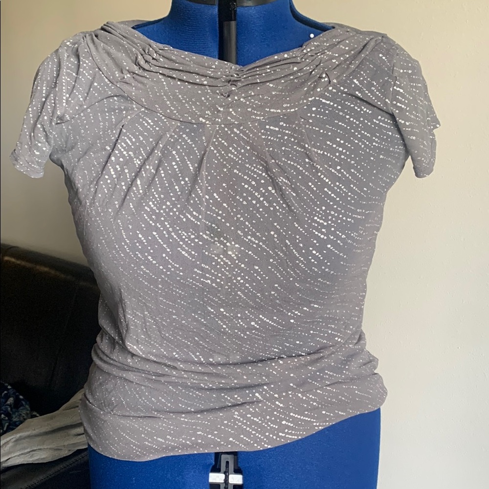 The Limited Gray and White Patterned Blouse